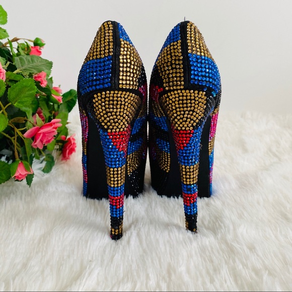 Steve Madden Dyvinal Platform Pumps - Picture 5 of 8